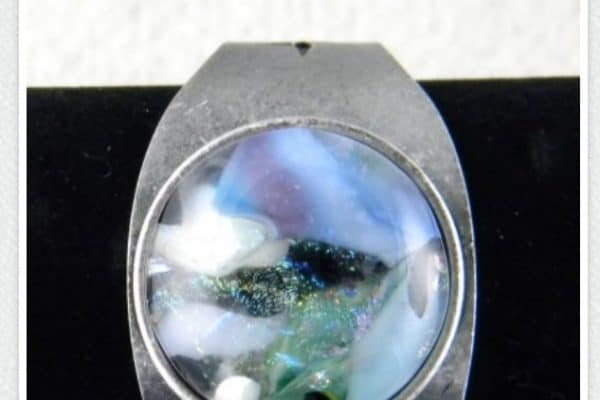 Winner of the Spring Spree - Elegant Fused Glass Drawing