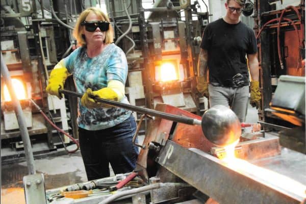 Casting glass at Bullseye Factory in Portland