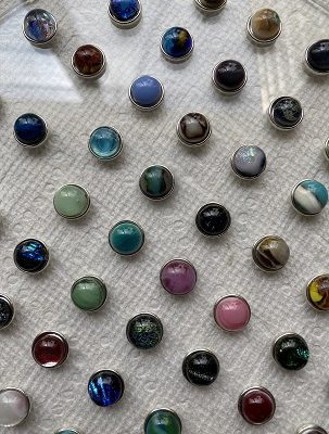 Fused Glass Snaps